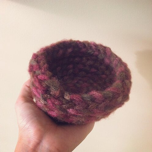 fingerknitted bowl